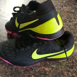 Nike Zoom Cage 2 Men's Tennis shoe size 10 NEW